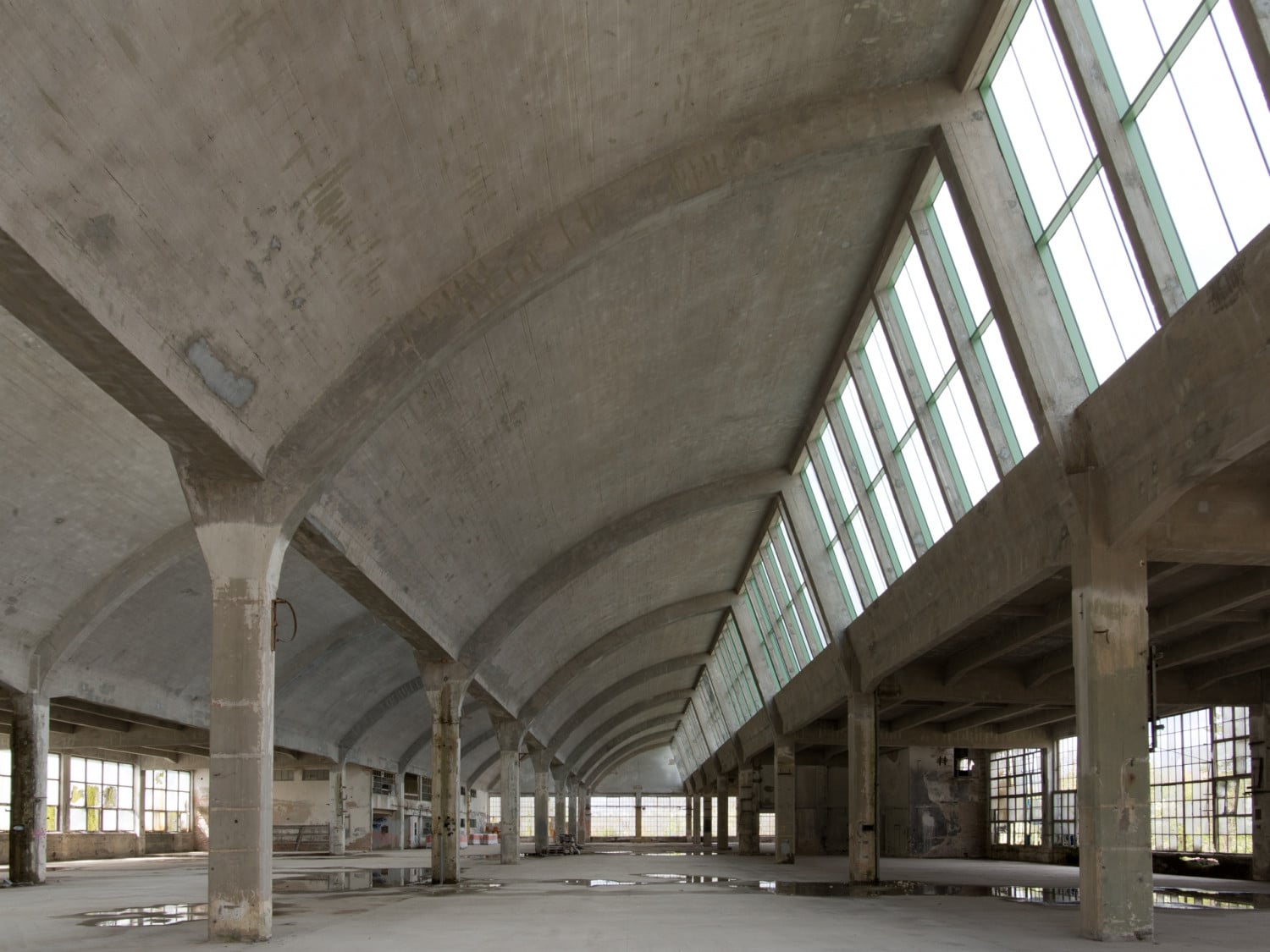 PRAHA – PRAGOVKA — Den architektury Archív